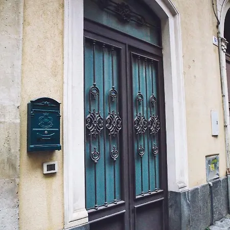 Finocchiaro Aprile
